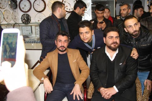Elazığ'da dizi oyuncularına ilgi