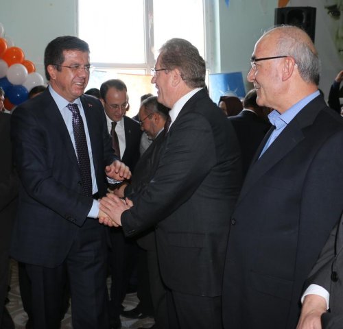 Ekonomi Bakanı Zeybekci Denizli'de