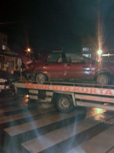 Afyonkarahisar'da zincirleme trafik kazası: 1 yaralı
