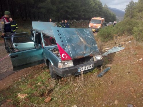 Aydın'da trafik kazası: 2 ölü, 3 yaralı