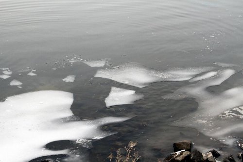 Kura Nehri'nin buzu çözüldü