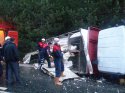 Bolu'da hindi yüklü kamyon devrildi: 3 yaralı