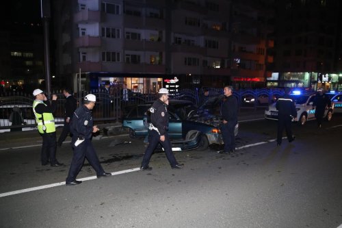 Rize'de trafik kazası: 2 yaralı