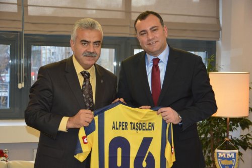 Ankaragücü Başkanı Akyüz, Taşdelen'i ziyaret etti