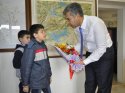 Suriyeli öğrenciler Kaymakam Erkal'ı ziyaret etti