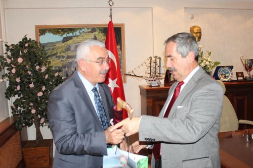 Adilcevaz Belediye Başakanı Gürsoy'a ziyaret