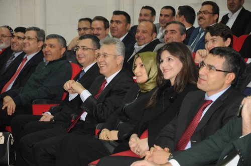 Mardin'de İl yöneticilerine 'liderlik' semineri verildi