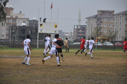 Silopi'de Liselerarası Futbol Turnuvası