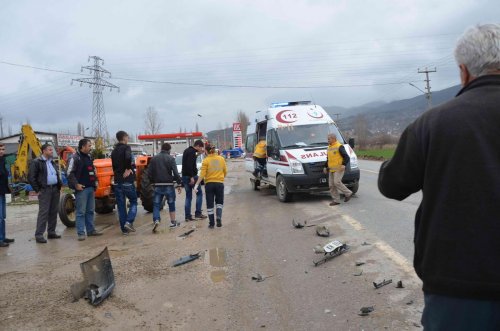 Simav’da trafik kazası: 3 yaralı