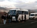 Orhangazi'de tır, işçileri taşıyan minibüse çarptı: 3 yaralı