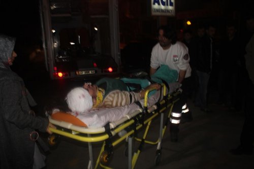 Konya'da tırla otomobil çarpıştı: 6 yaralı