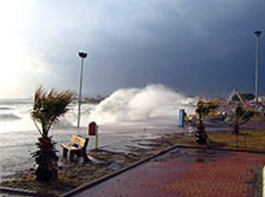 Marmara'da fırtına etkili oluyor