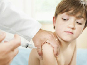Aileler çocuklara aşıda tereddütlü
