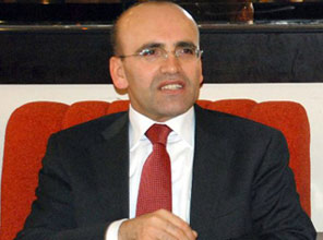 Mehmet Şimşek, Esra Kara ile evlendi 