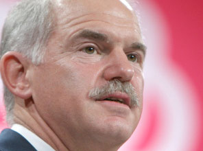 Papandreu'dan AB'ye ağır suçlama 