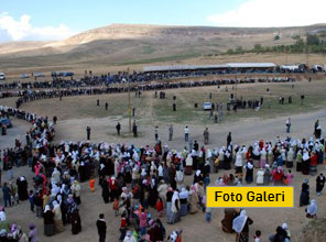 Türkiye'nin en uzun halayı - Foto