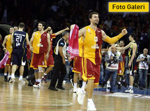 Olaylı derbi Galatasaray'ın - Foto