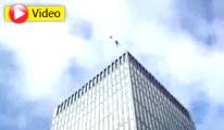 105 metreden yere çakıldı - Video