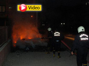 Polis karakoluna saldırdılar ! - İzle