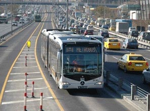 İstanbullulara metrobüs müjdesi