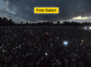 Dünya böyle karanlığa gömüldü - Foto