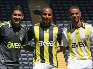Fenerbahçe 3 Brezilyalıya imza attırdı 