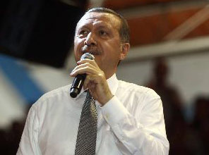 Erdoğan: Askerin üzerinden elini çek !