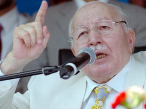 Erbakan sert konuştu