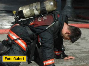 Maskesini halı düşürmüş - Foto