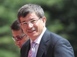 6 eski bakan Davutoğlu'na not verdi