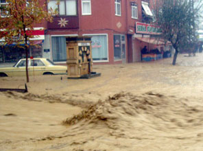 İstanbul'da korkulan oldu