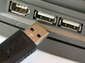 Bilgisayara USB bellek takarken dikkat!