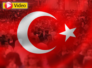 Türkiye tek yürek, 70 milyon ayakta - Video