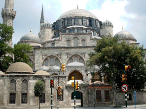 Bugün bazı caddeler trafiğe kapalı