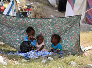 Türk doktorlardan Haiti'ye yardım eli 