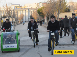 YÖK Başkanı görenleri şaşırttı - Foto