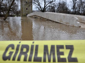 Tunca Nehri'nde korkulan oldu