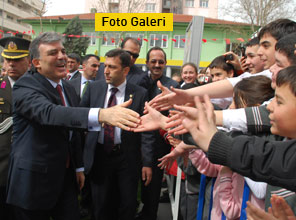 Abdullah Gül Isparta'da - Foto