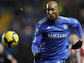 Nicolas Anelka kalıyor