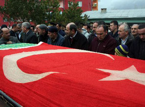 Kore gazisi toprağa verildi