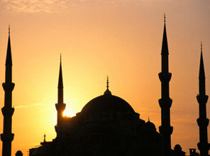 Depremde zarar gören camiler onarılıyor