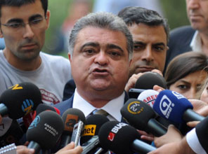 ahmet özal