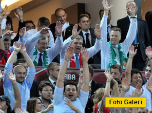 Cumhurbaşkanı Gül böyle sevindi - Foto