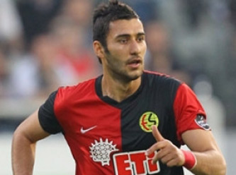Trabzonspor Veysel Sarı'yı istiyor