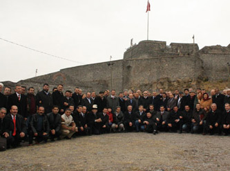 İslam şehirlerini konuşmak için geldiler