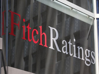 Fitch, Rum kesiminin üç bankasının notunu düşürdü