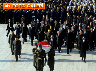 Atatürk devlet töreni ile anıldı - Foto