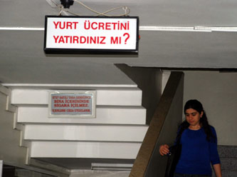Bakan istedi o tabelalar indiriliyor
