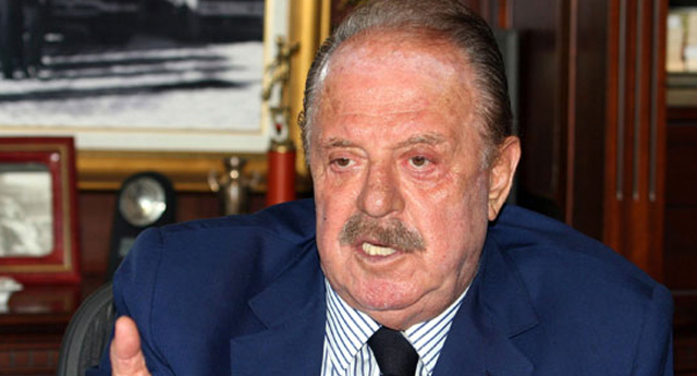 Cavcav'dan A.Gücü'ne jest