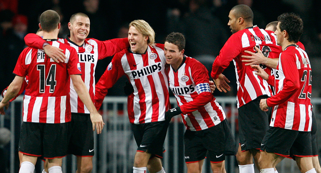 PSV evinde rahat kazandı